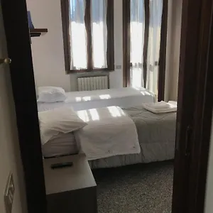  Apartment Con Bagno Mirjana Italien